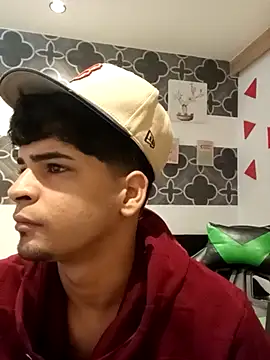 Snapshot of 317894 chatting on January 11, 2026, 5:09 pm 317894 online show from January 11, 2026, 5:09 pm