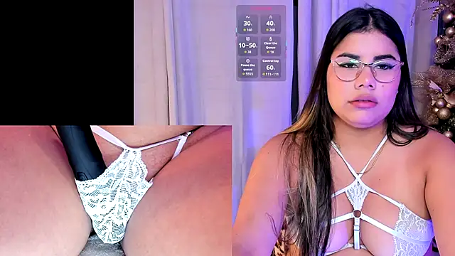 Snapshot of IsaCutie chatting on January 7, 2026, 8:58 pm IsaCutie online show from January 7, 2026, 8:58 pm