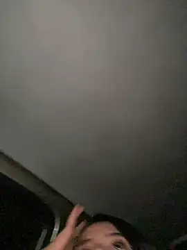 andrea gomes  online show from April 24, 2026, 6:15 am