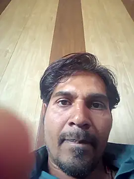 Snapshot of johnny8731 chatting on November 6, 2025, 8:29 am johnny8731 online show from November 6, 2025, 8:29 am