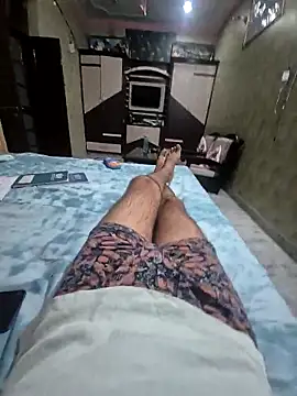 Snapshot of johnny8731 chatting on October 26, 2025, 2:39 pm johnny8731 online show from October 26, 2025, 2:39 pm