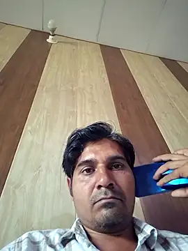 johnny8731 online show from March 12, 2026, 6:06 am