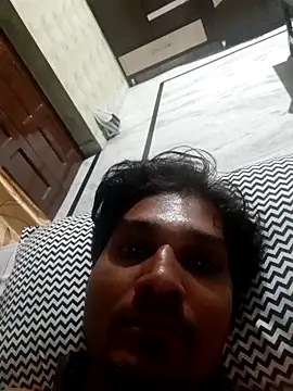 Snapshot of johnny8731 chatting on October 17, 2025, 7:15 pm johnny8731 online show from October 17, 2025, 7:15 pm