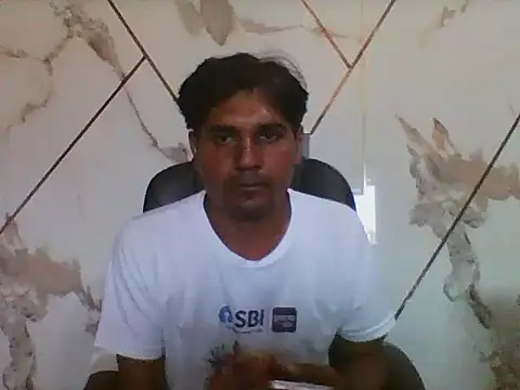 Snapshot of johnny8731 chatting on September 21, 2025, 9:25 am johnny8731 online show from September 21, 2025, 9:25 am