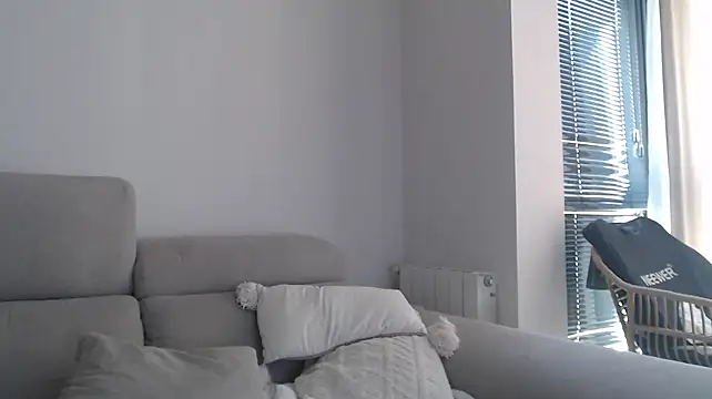 tattoobbgirl online show from October 15, 2025, 11:29 am