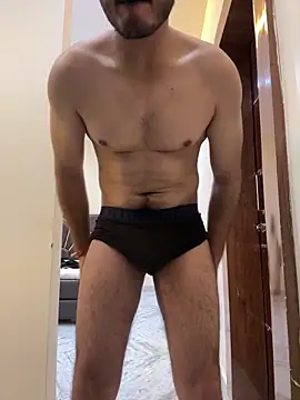 Guccilonda17 online show from March 13, 2026, 6:02 pm