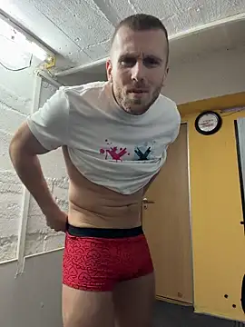 Snapshot of trainwithme chatting on March 2, 2026, 12:34 pm trainwithme online show from March 2, 2026, 12:34 pm