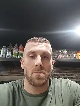 Snapshot of trainwithme chatting on November 9, 2025, 4:44 pm trainwithme online show from November 9, 2025, 4:44 pm