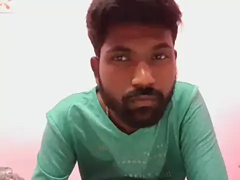 dusky-body online show from March 18, 2025, 5:12 pm