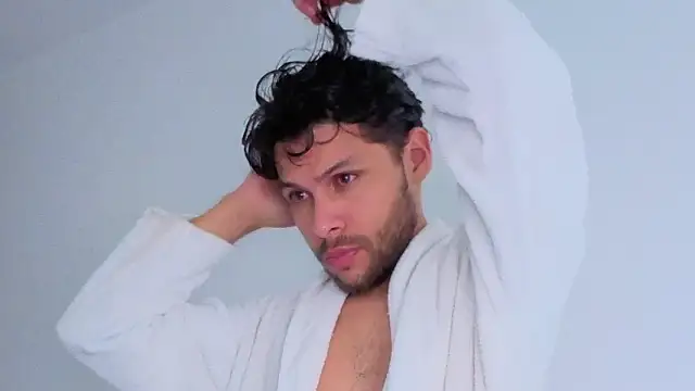 haku kanjy online show from December 2, 2025, 8:10 pm