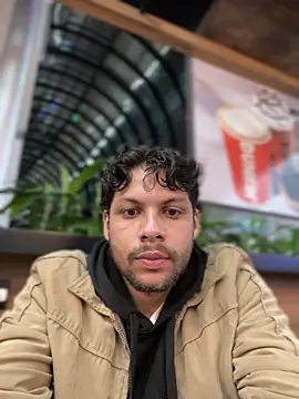 Snapshot of haku_kanjy chatting on December 22, 2025, 9:09 am haku kanjy online show from December 22, 2025, 9:09 am