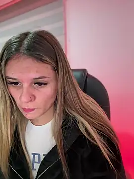 Snapshot of aliisonn__parker26 chatting on March 19, 2025, 10:31 pm aliisonn parker26 online show from March 19, 2025, 10:31 pm