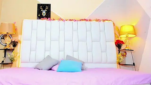 cherryboom23 online show from November 30, 2025, 3:57 pm