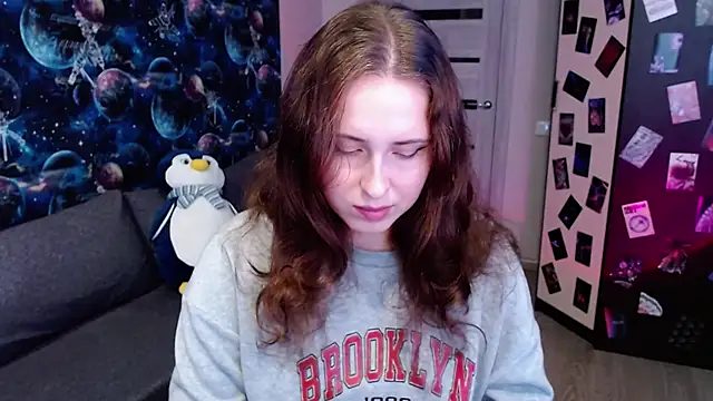 BarbiePieer online show from October 15, 2025, 5:17 am