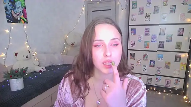 Snapshot of BarbiePieer chatting on December 19, 2025, 3:14 pm BarbiePieer online show from December 19, 2025, 3:14 pm