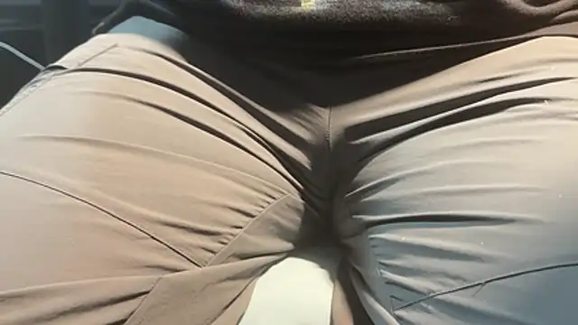 Max 965 online show from December 21, 2025, 6:53 pm