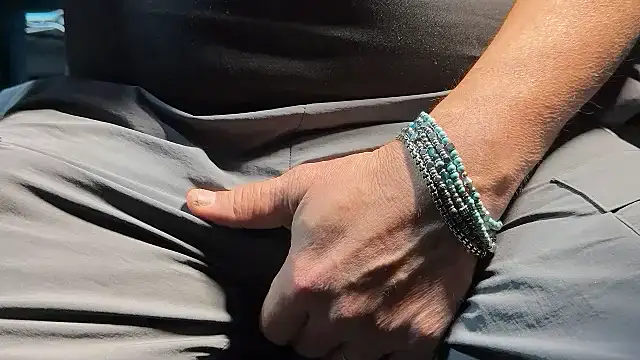 Max 965 online show from January 6, 2026, 4:55 pm