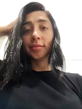 Elowyn online show from February 19, 2026, 11:23 pm