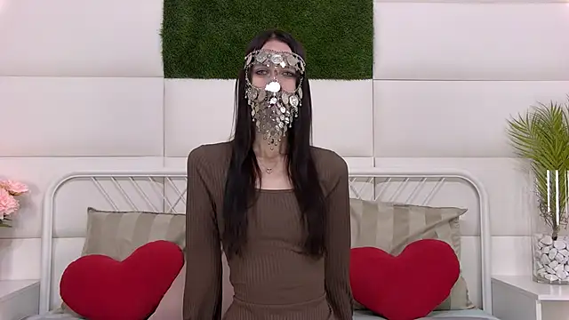 Snapshot of TaraHarris chatting on September 15, 2025, 9:32 am TaraHarris online show from September 15, 2025, 9:32 am