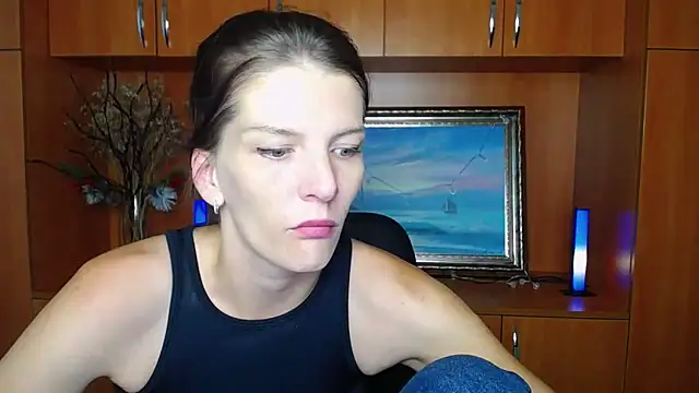 Snapshot of VanessaRey_ chatting on September 23, 2025, 6:20 am VanessaRey online show from September 23, 2025, 6:20 am