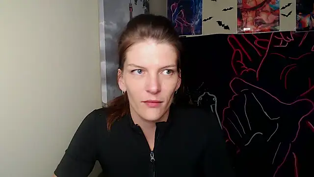 Snapshot of VanessaRey_ chatting on September 26, 2025, 6:31 am VanessaRey online show from September 26, 2025, 6:31 am