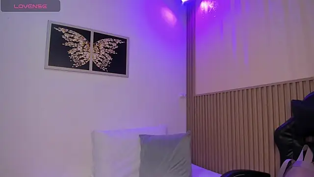 sharonscoth online show from April 26, 2026, 8:28 pm