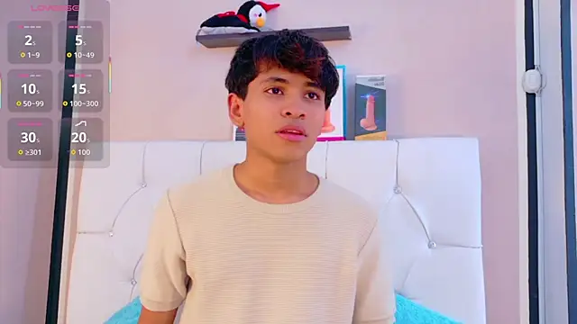 Ethan Westt online show from May 26, 2026, 8:40 pm