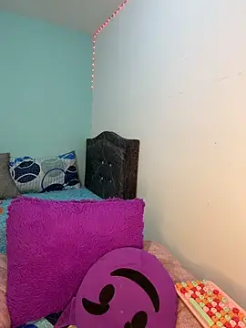 Snapshot of Deepika_padukoneNisha chatting on February 6, 2026, 12:01 pm Deepika padukoneNisha online show from February 6, 2026, 12:01 pm