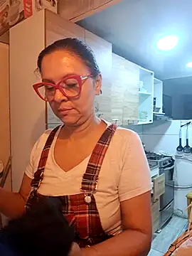 Amadamilf1980 online show from October 27, 2025, 2:01 am