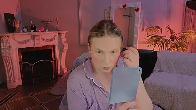 Jes Solar online show from March 24, 2026, 8:42 pm