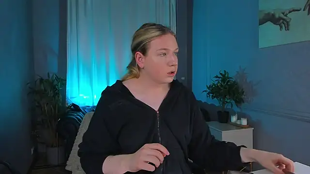 Jes Solar online show from October 15, 2025, 3:09 pm