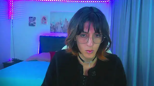 goth minerva online show from July 13, 2026, 1:32 pm
