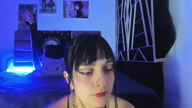 KARINNA  RAVEN online show from November 11, 2025, 12:27 am