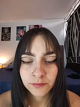 KARINNA  RAVEN online show from May 11, 2026, 9:56 pm