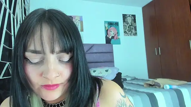 Snapshot of KARINNA__RAVEN chatting on February 3, 2026, 2:53 am KARINNA RAVEN online show from February 3, 2026, 2:53 am