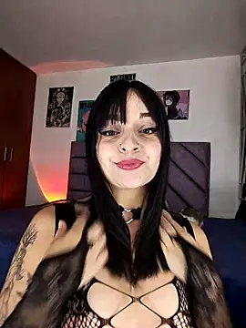 KARINNA  RAVEN online show from October 28, 2025, 12:11 am