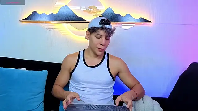 Almiboys online show from March 25, 2026, 11:25 pm