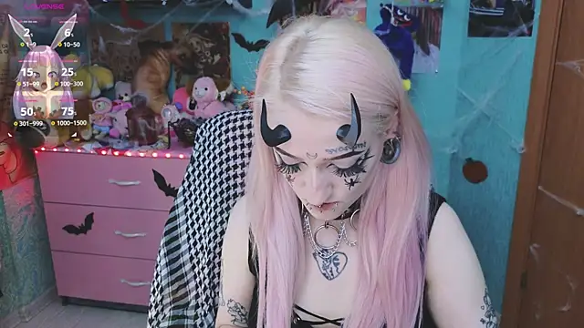 Manuela unicorn online show from October 28, 2025, 4:57 am