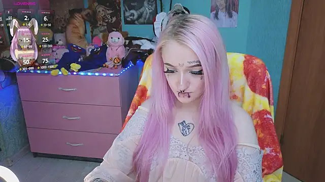 Manuela unicorn online show from October 5, 2025, 8:54 pm