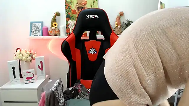 Lucky Lana online show from April 15, 2026, 2:39 am