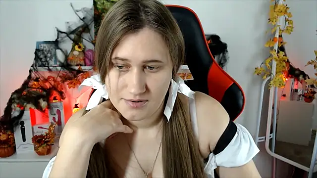 Lucky Lana online show from October 23, 2025, 2:54 am