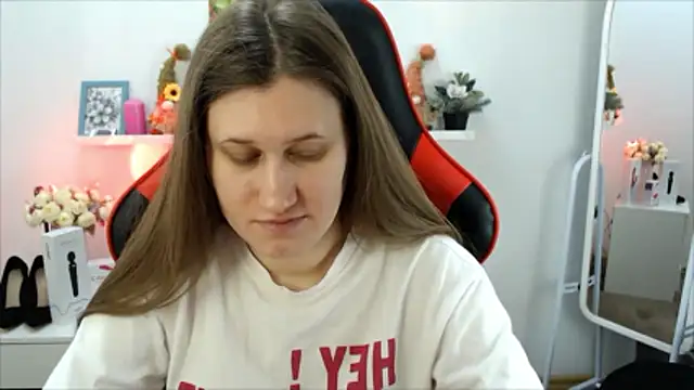 Snapshot of Lucky_Lana chatting on January 19, 2026, 3:21 am Lucky Lana online show from January 19, 2026, 3:21 am