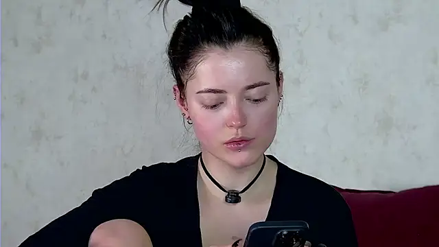 AshleyD  online show from March 12, 2026, 2:50 am