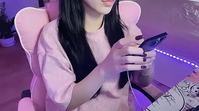 Cherry-Sweet68 online show from March 19, 2025, 1:54 am