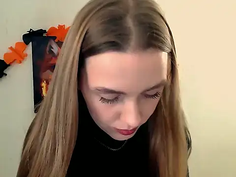 Doll Angelina online show from October 30, 2025, 7:06 am