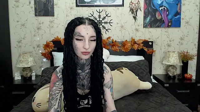 Velvetbat online show from November 22, 2025, 7:07 am