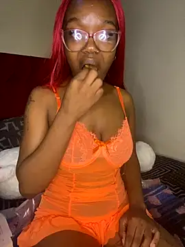 YummyMelanin117 online show from October 13, 2025, 11:38 pm