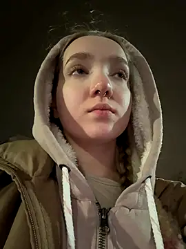 bambi lu online show from November 11, 2025, 6:14 pm