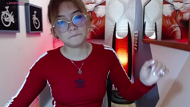 Snapshot of Fiorellaa_delsd chatting on November 25, 2025, 3:56 pm Fiorellaa delsd online show from November 25, 2025, 3:56 pm