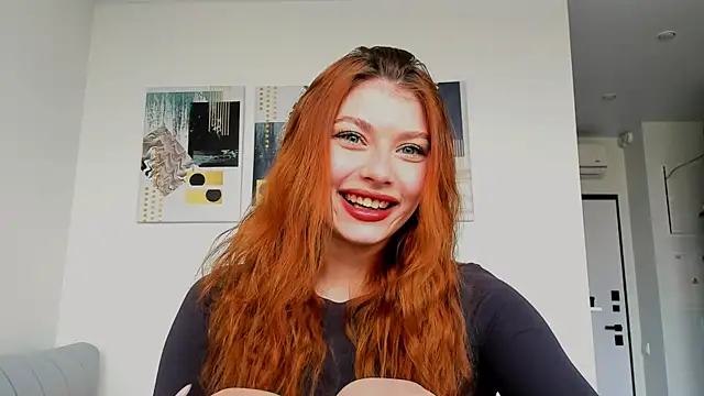 Snapshot of AngelaSwan chatting on March 21, 2025, 11:22 am AngelaSwan online show from March 21, 2025, 11:22 am